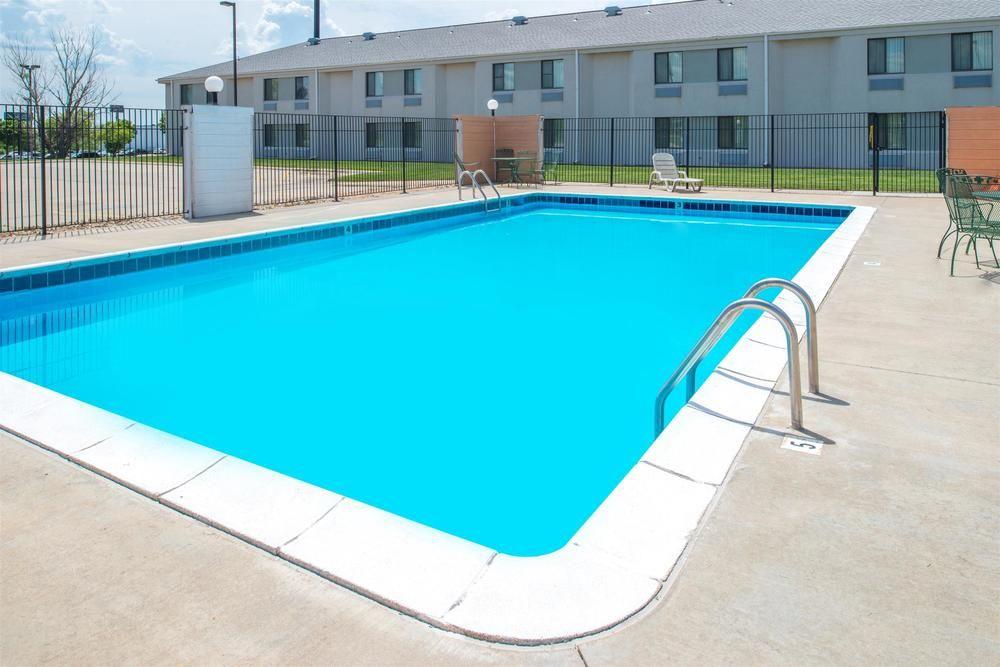 Oyo Hotel Lincoln Airport Ne, Hwy 80 Luaran gambar