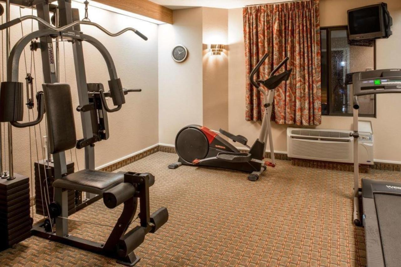 Oyo Hotel Lincoln Airport Ne, Hwy 80 Luaran gambar